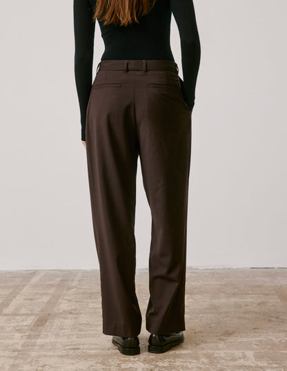 Pantalon de tailleur Lyzie en laine vierge marron