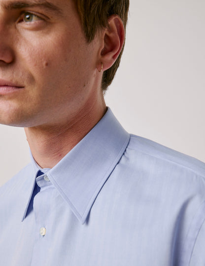 Chemise semi-ajustée bleue