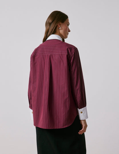 Chemise Naéline avec cravate amovible rayée bordeaux