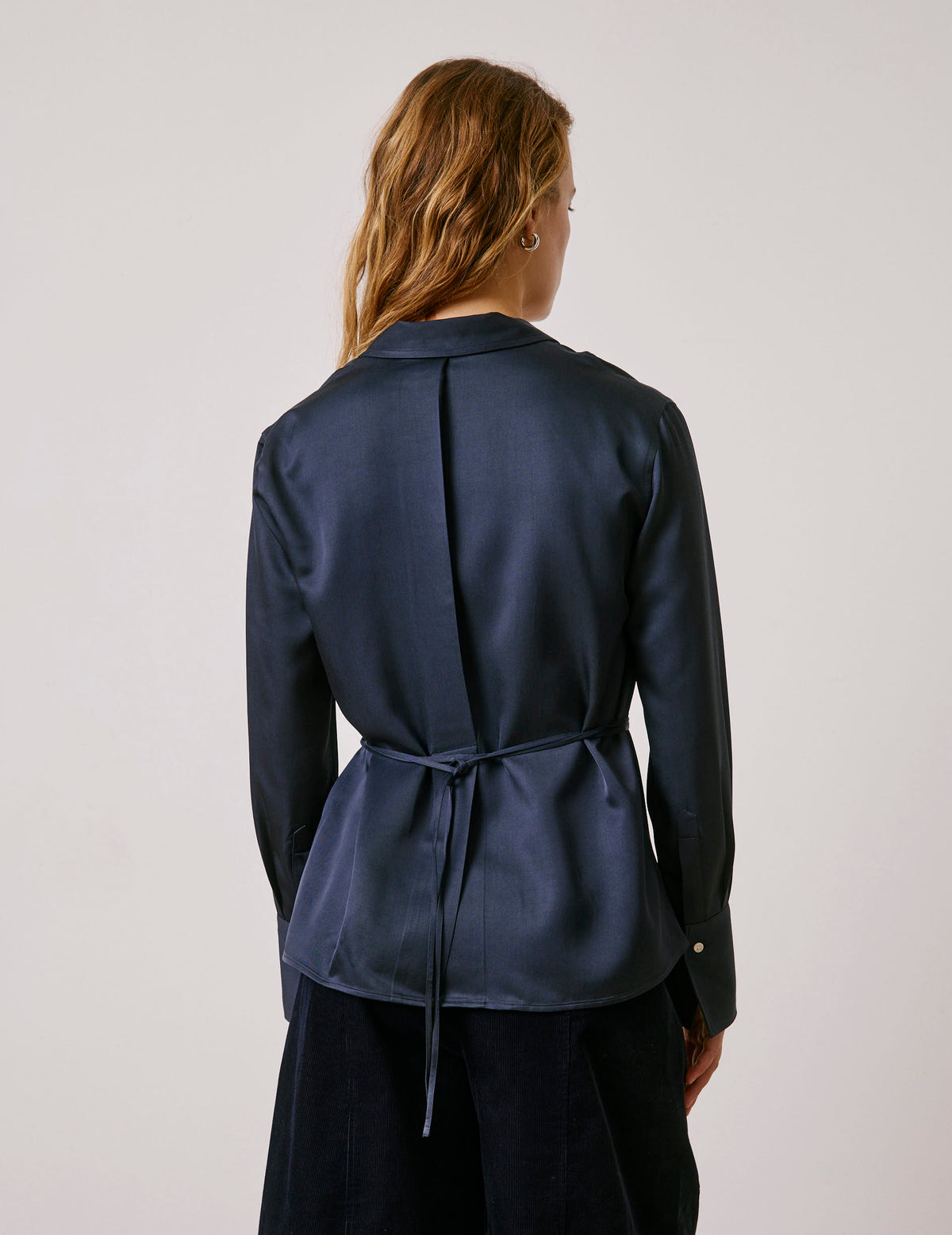 Chemise Paz bleue marine avec ceinture amovible - Viscose - Col Tailleur#2