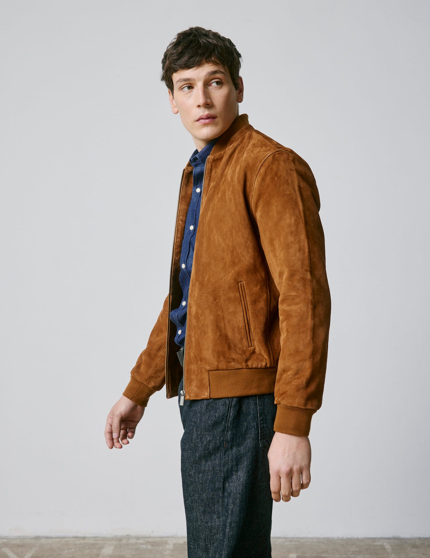 Teddy Léo en suède camel