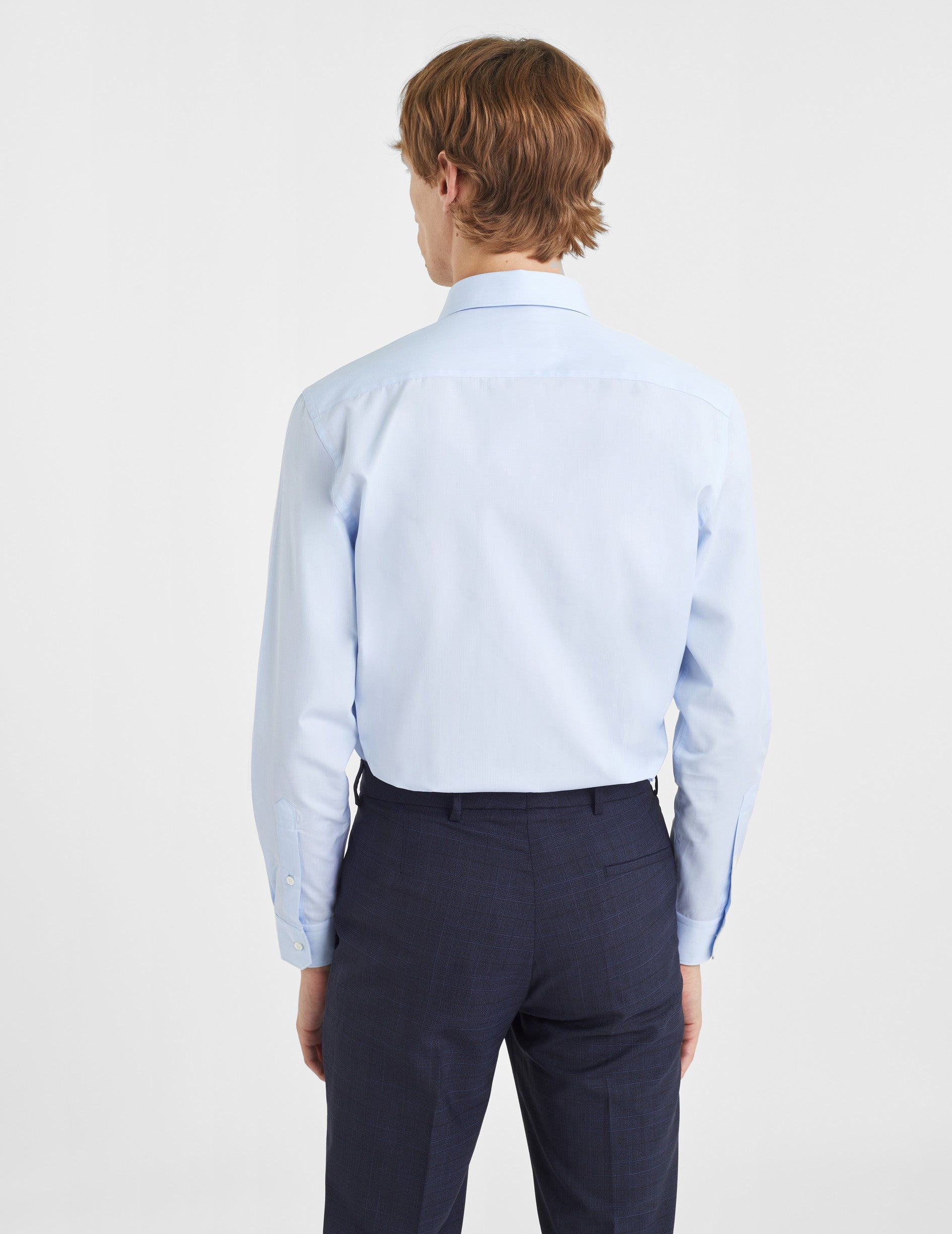 Semi-fitted blue shirt - Wire to wire - Figaret Collar