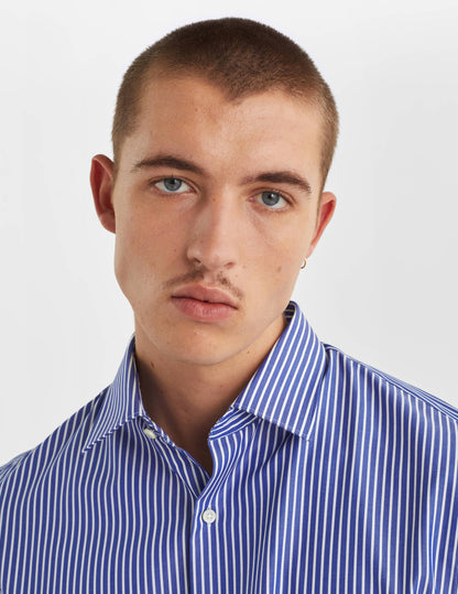 Semi-fitted blue striped shirt